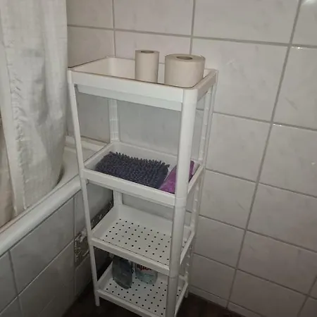 Good-and-night Apartamento Neuss