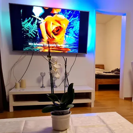 Good-and-night Apartamento Neuss